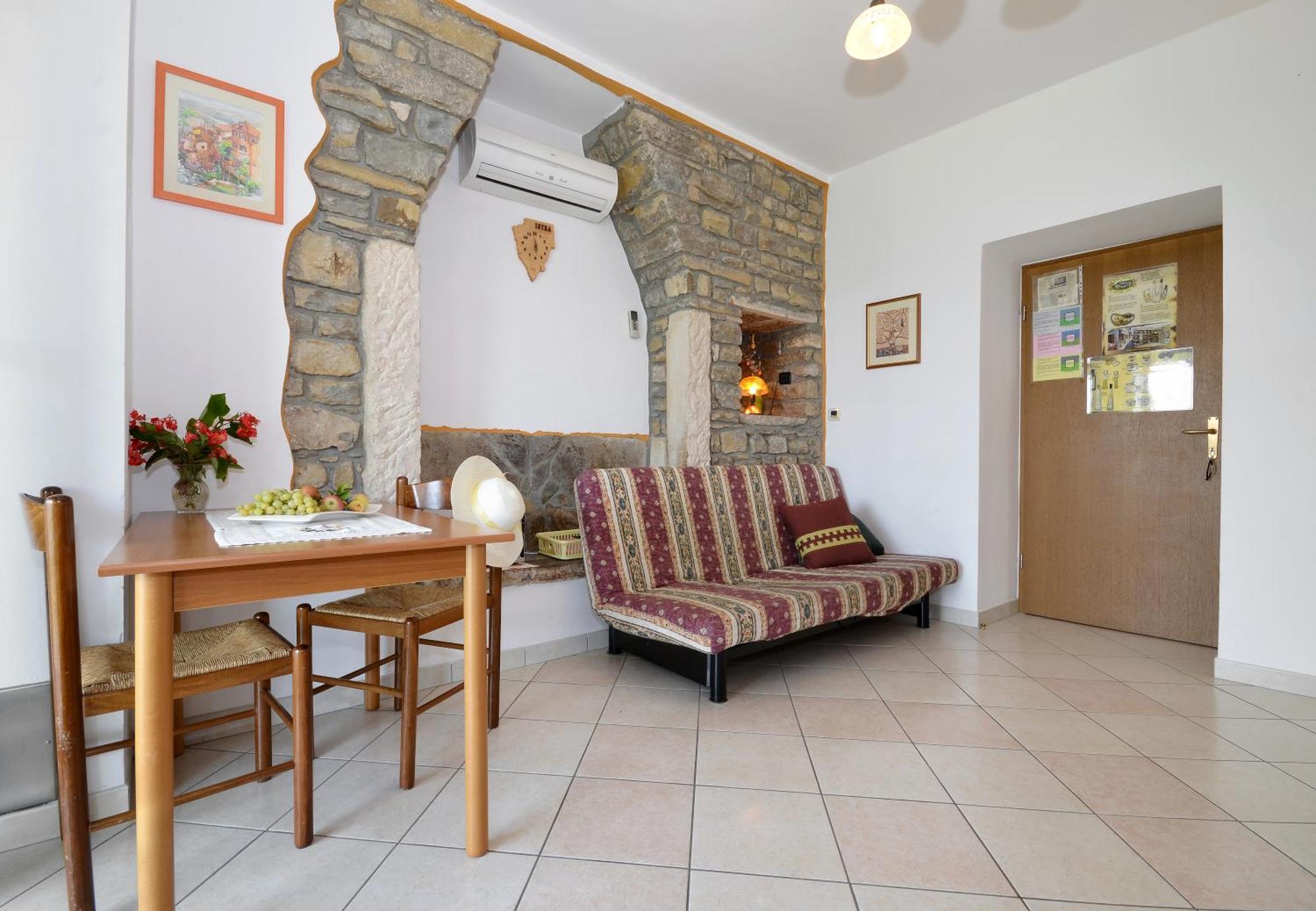 Bella Vista Apartments Motovun Szoba fotó